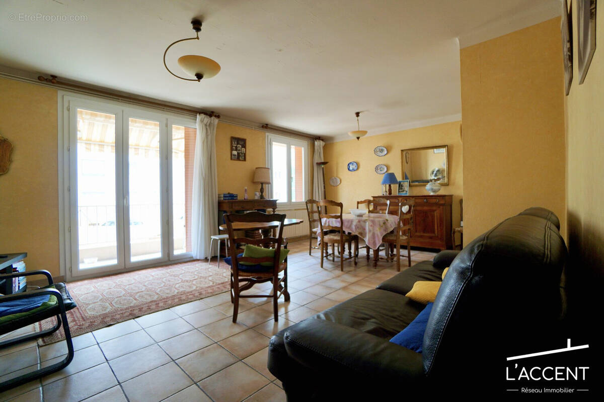 Appartement à NIMES