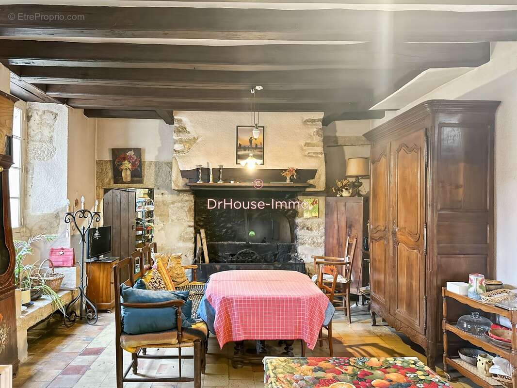 272 m² à Nogent-Le-Bernard  - photo 18