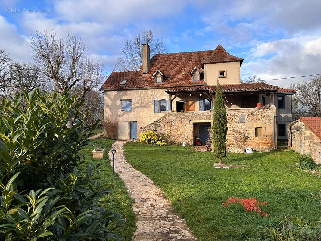 Maison à CAMBES