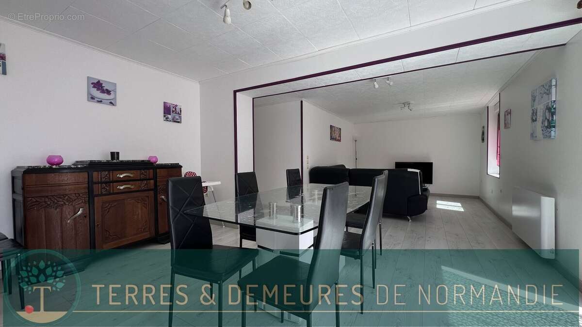 A vendre Propriété touristique de charme au cur de la campagne normande, offrant un cadre paisible et un fort potentiel d'activ - photo 13