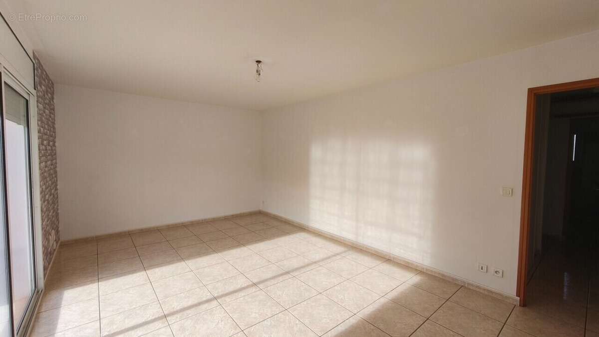 Appartement à BAGES