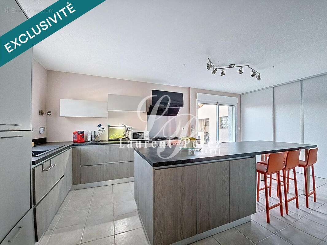 Photo 2 - Maison à VALERGUES