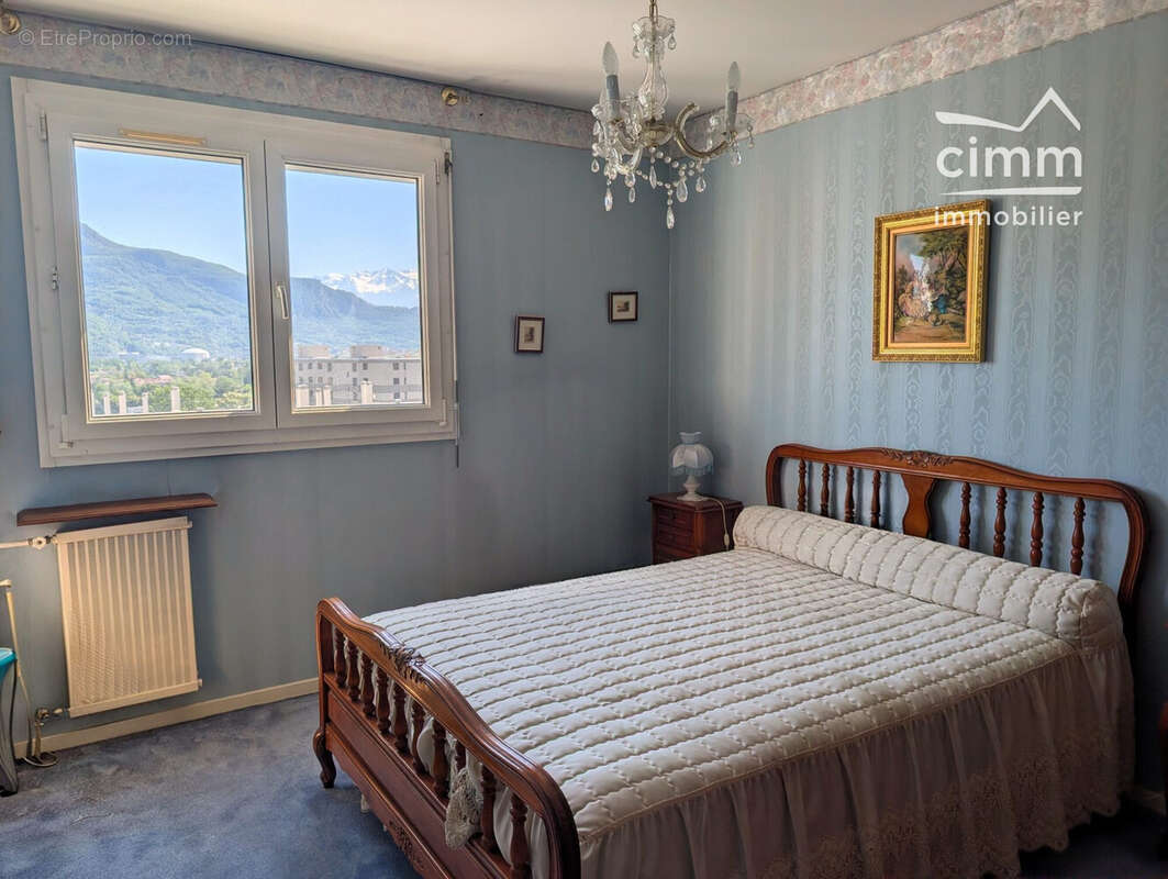 Appartement à SASSENAGE