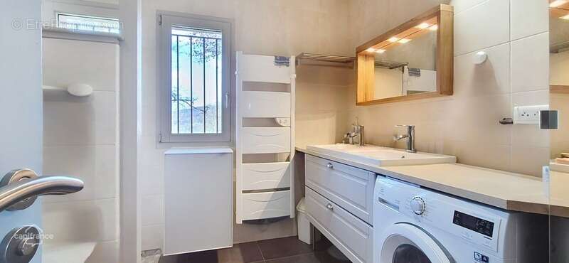 Maison à vendre 7 pièces CHAVANNES SUR SURAN (01) - photo 13