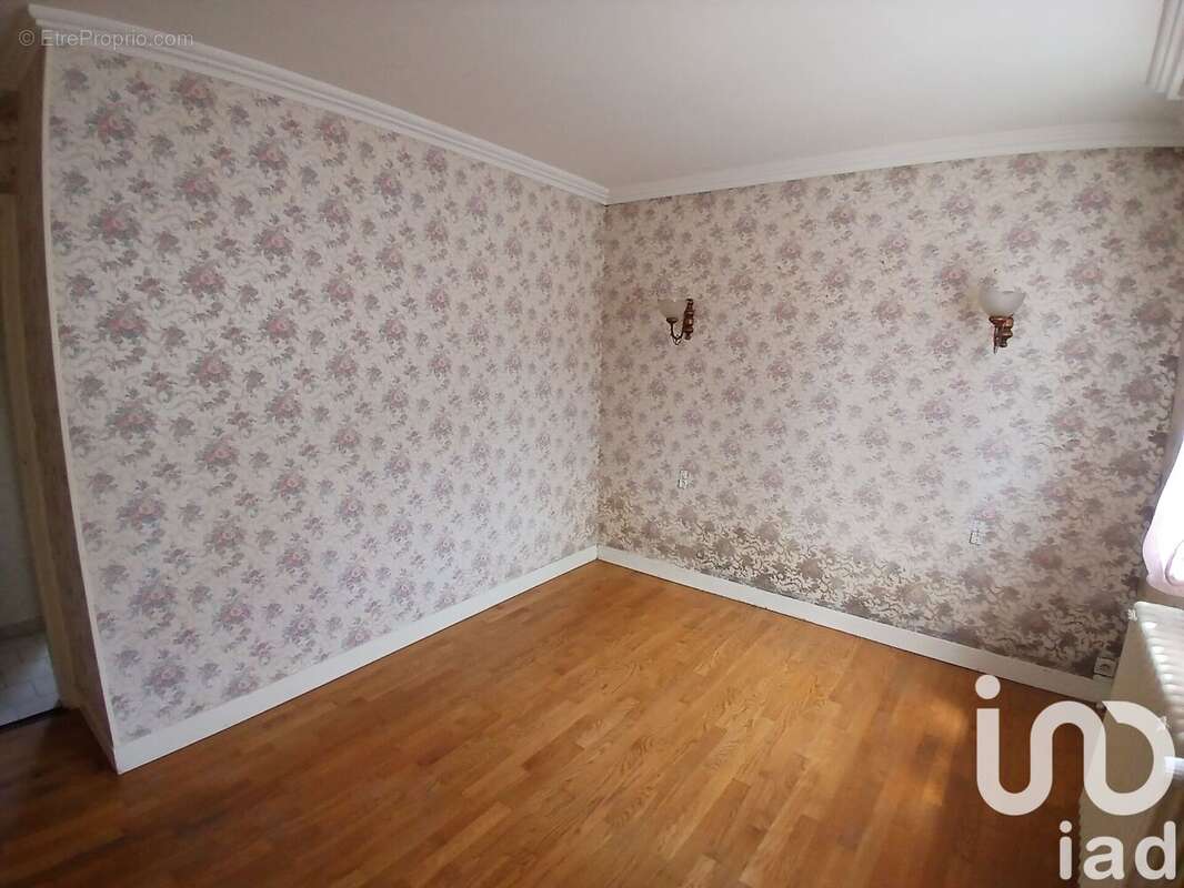 Photo 8 - Maison à CHATEAUNEUF-EN-THYMERAIS