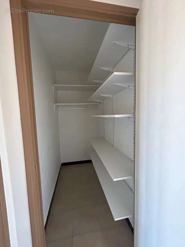 Appartement à MONTELIMAR