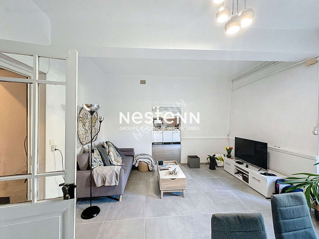 Appartement à SEISSAN