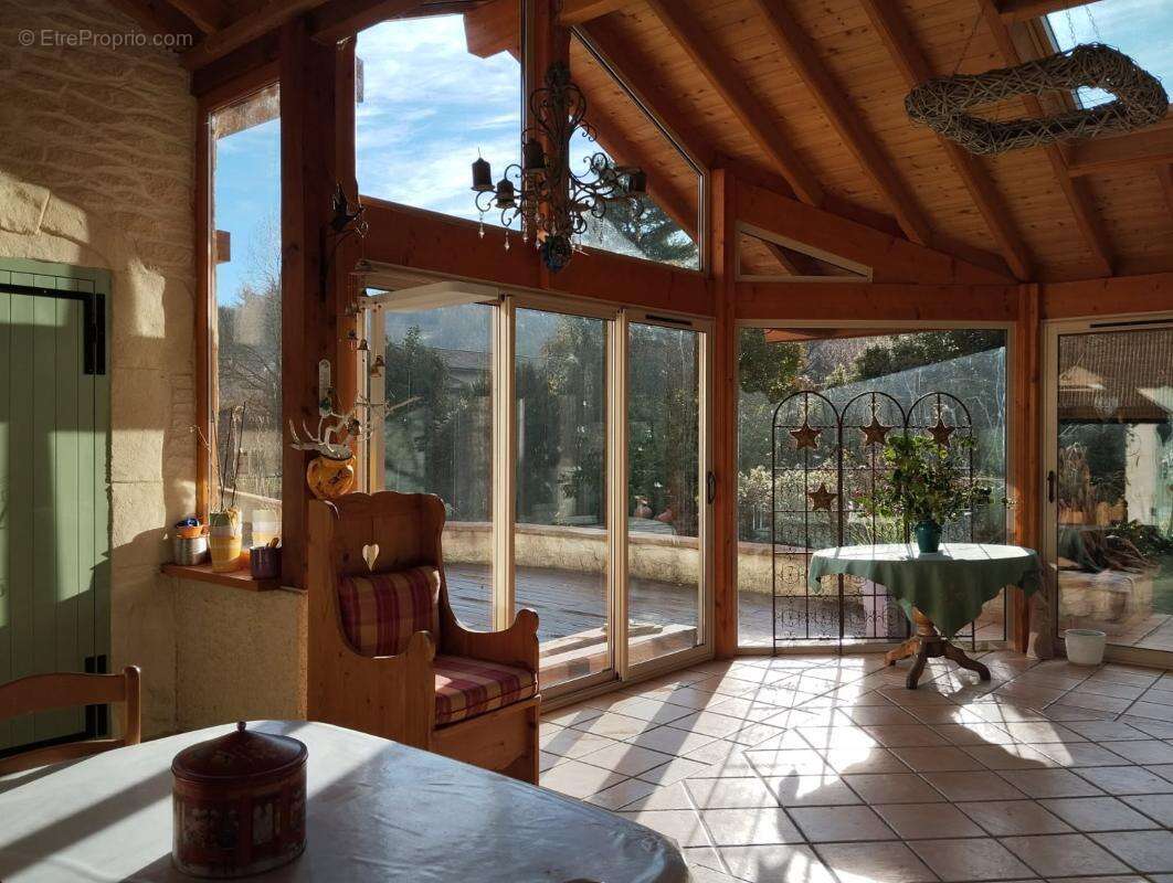 Maison à COUR-ET-BUIS