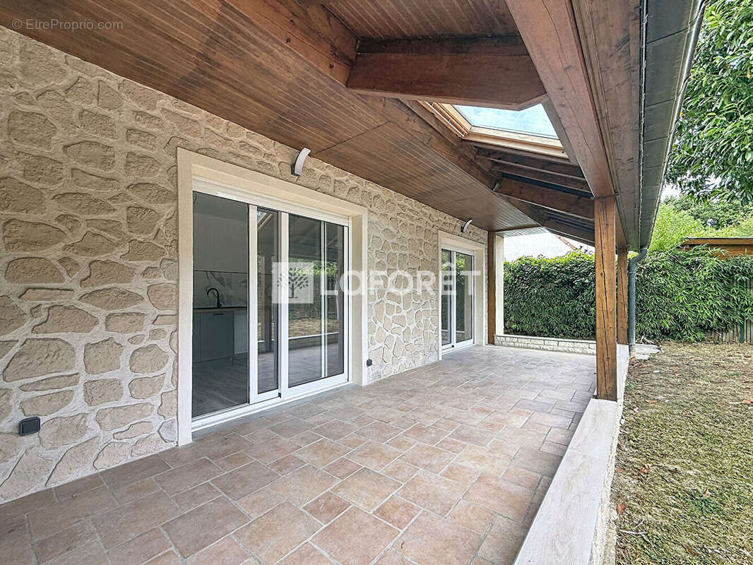 Maison à NANDY