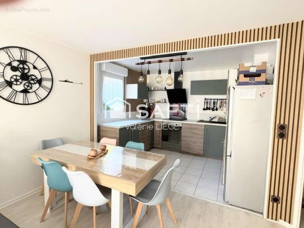 Photo 4 - Appartement à MAURECOURT