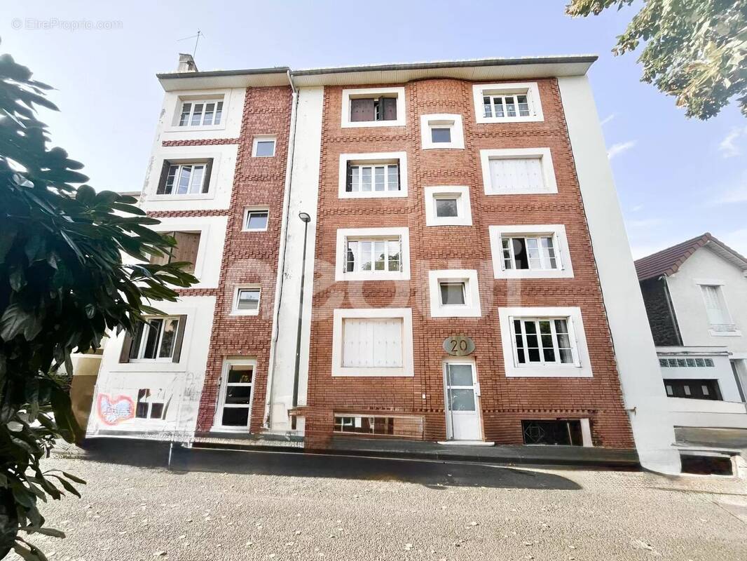 Appartement à CHAMALIERES