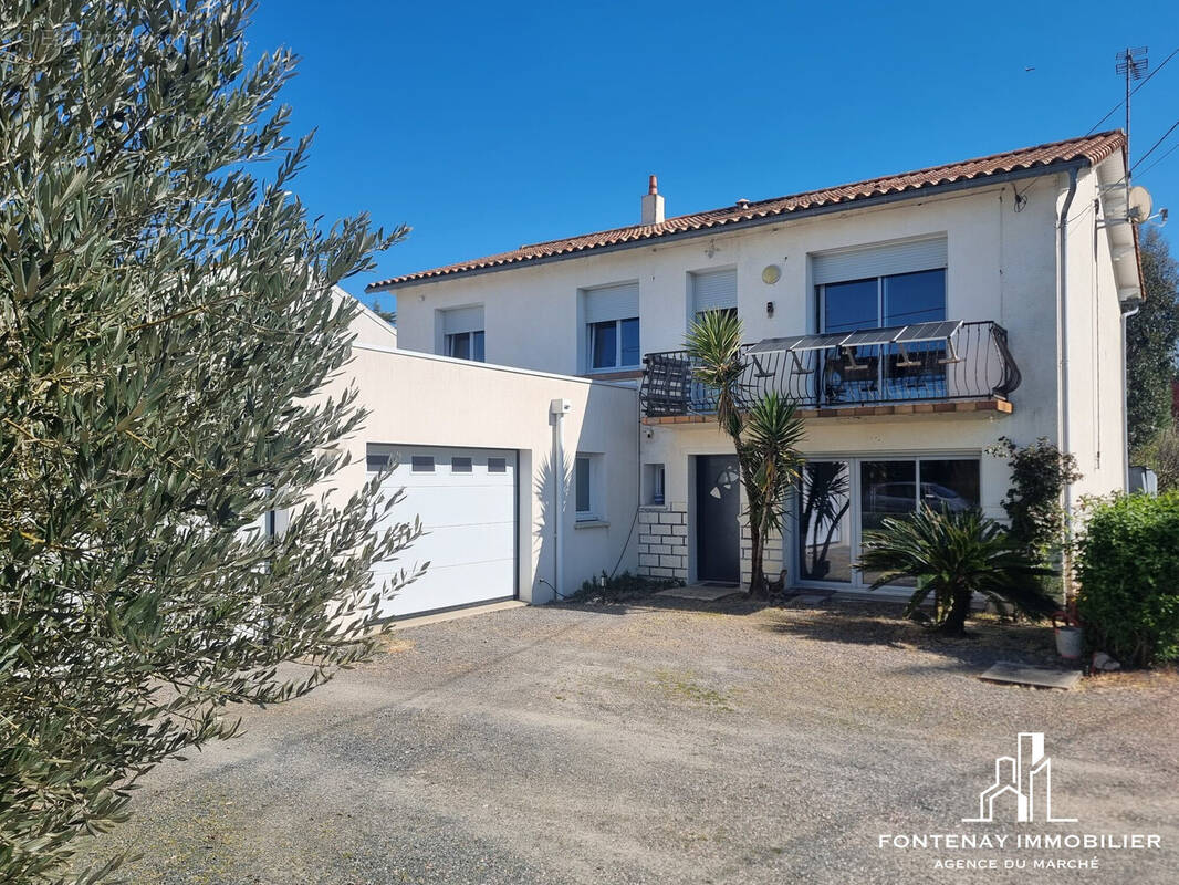 Maison à FONTENAY-LE-COMTE