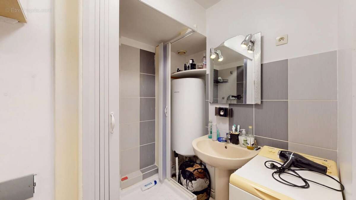 Appartement à VAUJOURS