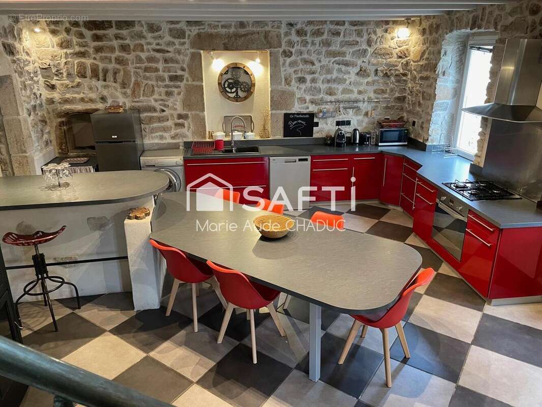 Photo 3 - Maison à LABLACHERE