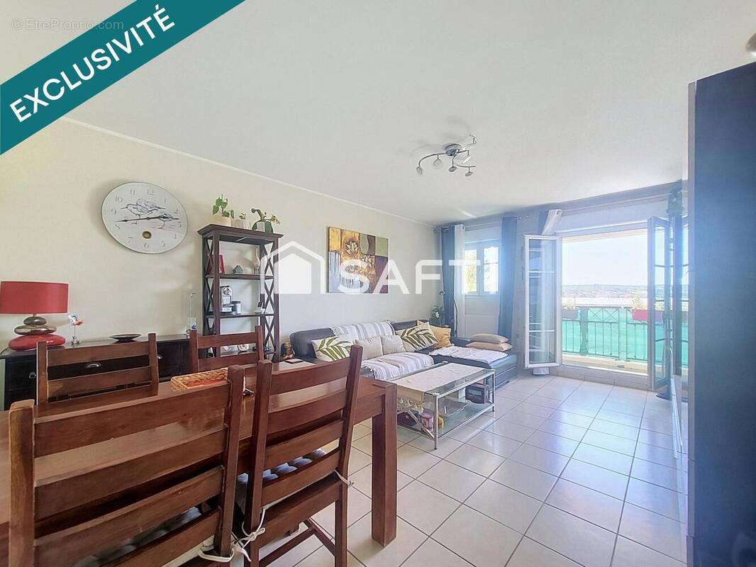 Photo 1 - Appartement à POISSY