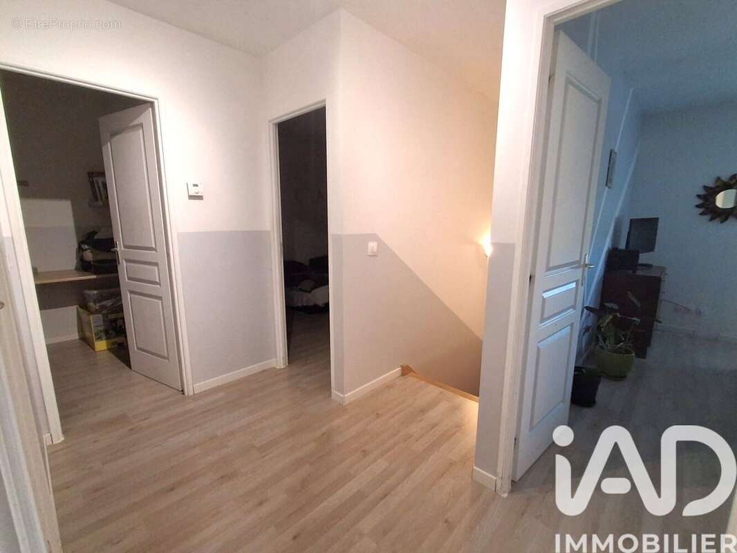 Maison 100 m² à Orvilliers  - photo 7