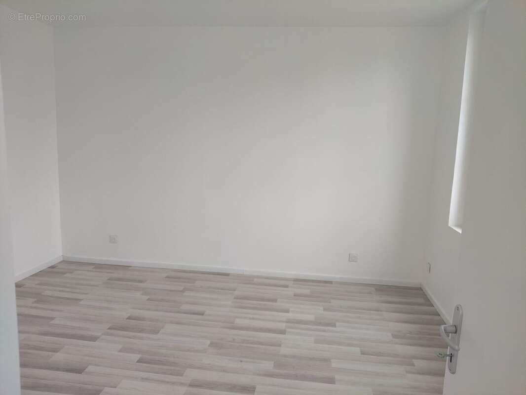 Appartement 50 m² à Caudebec-Les-Elbeuf  - photo 5