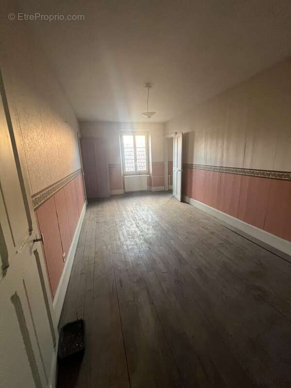 Appartement à SENONES