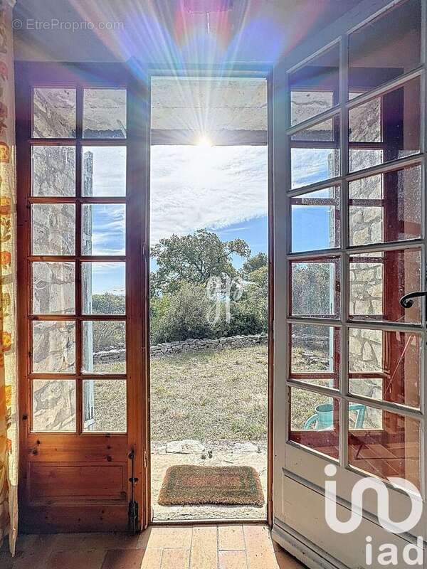 Photo 2 - Maison à GORDES