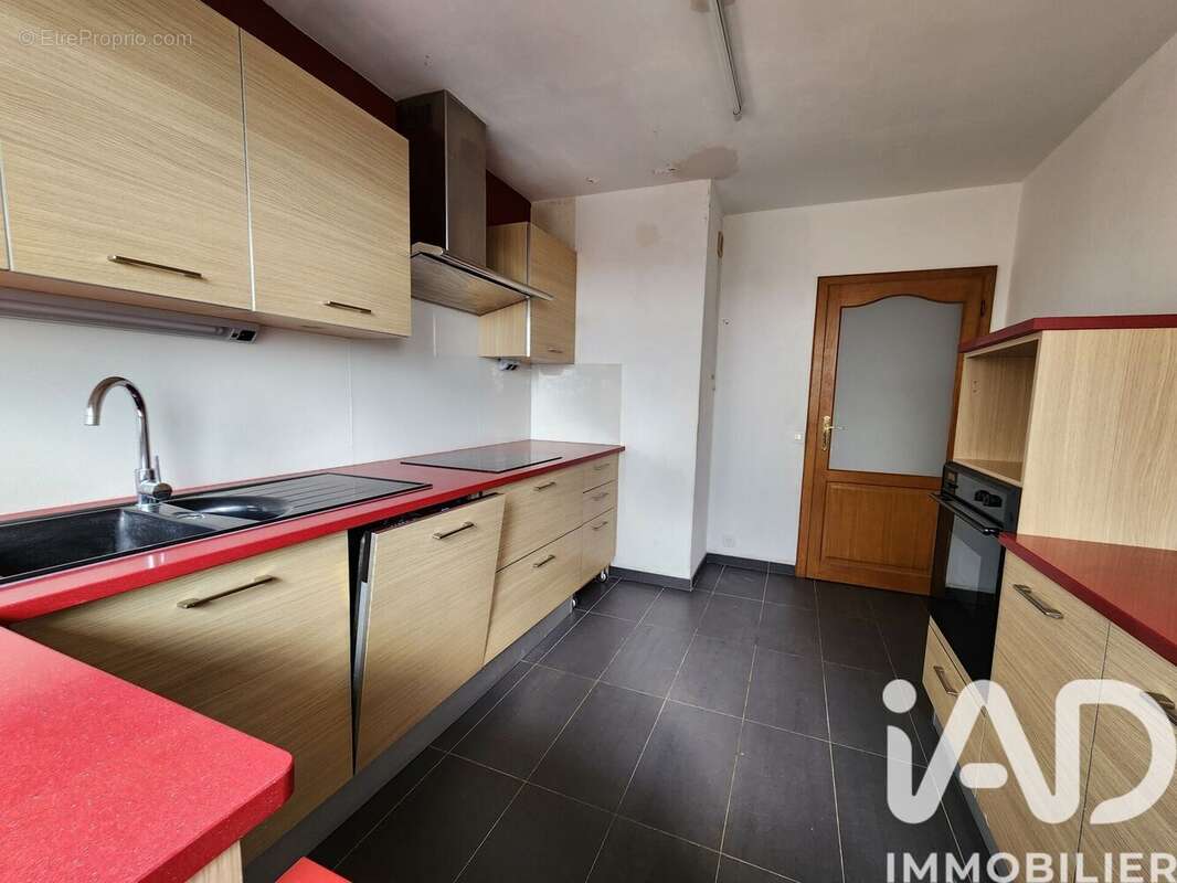 Appartement 85 m² à Hem  - photo 2