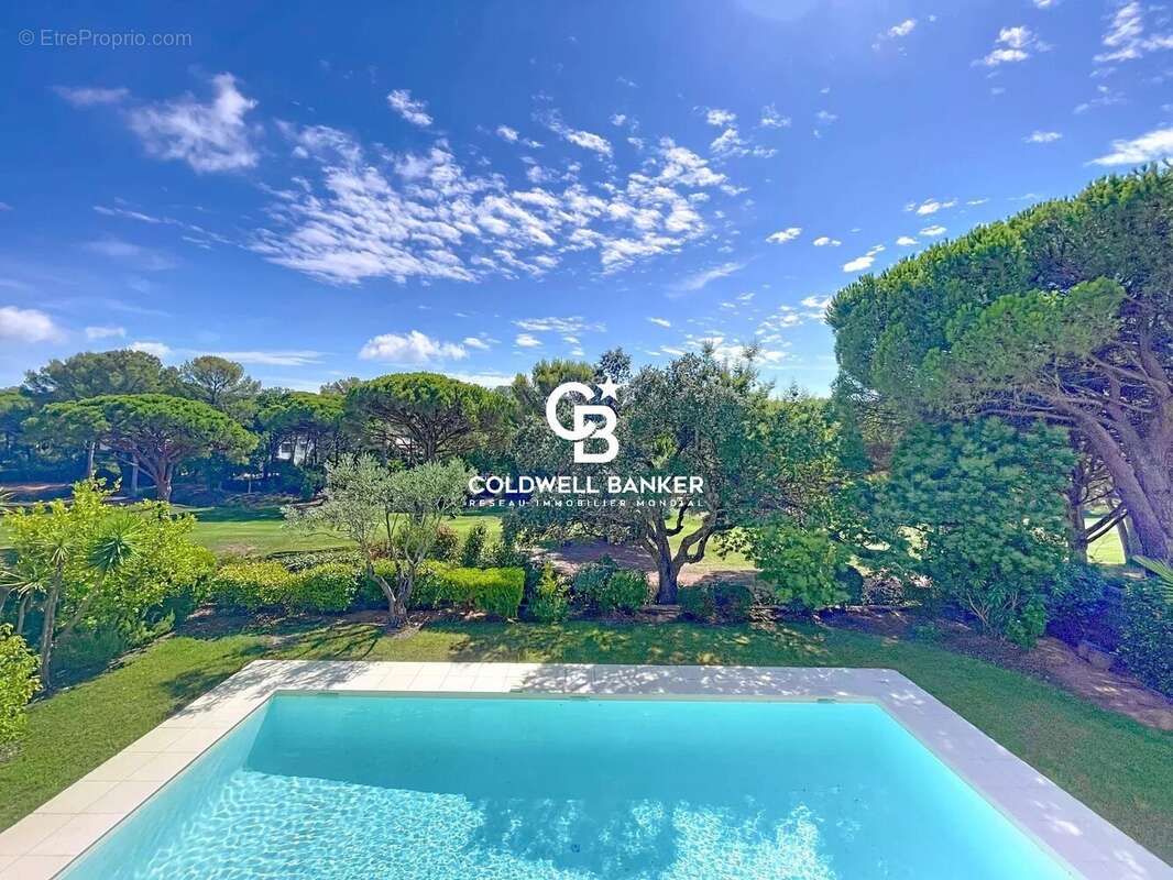 Maison à SAINT-RAPHAEL