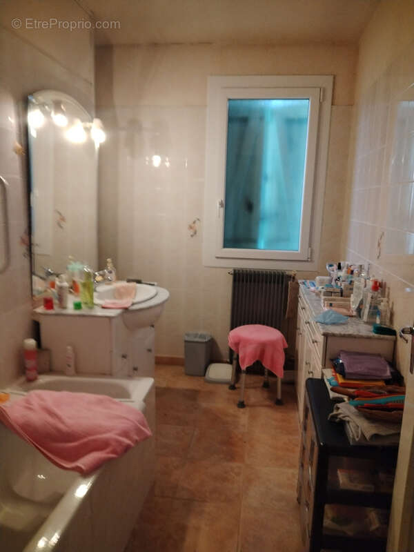 Maison à SAINT-SEURIN-SUR-L&#039;ISLE