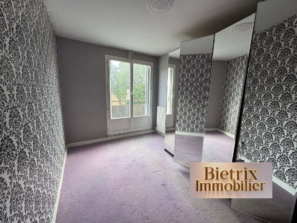 Appartement à L&#039;ISLE-ADAM