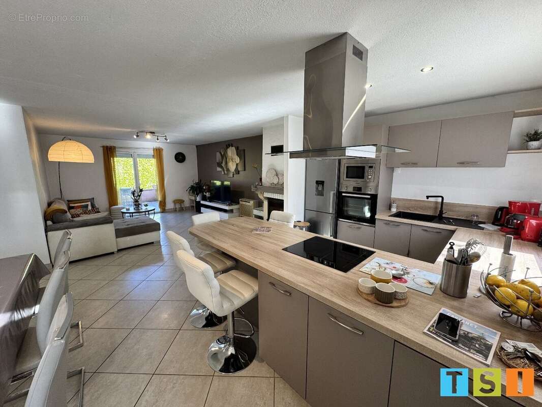 Maison à CASTANET-TOLOSAN