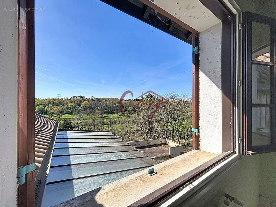 Maison à FARGUES-SAINT-HILAIRE