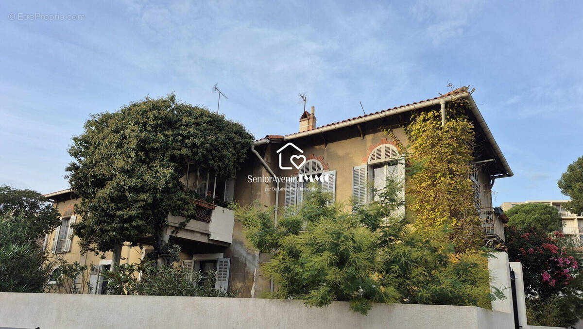 Appartement à MARSEILLE-10E