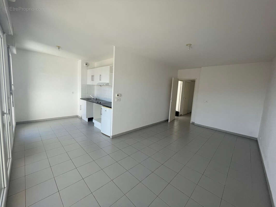 Appartement à JUVIGNAC