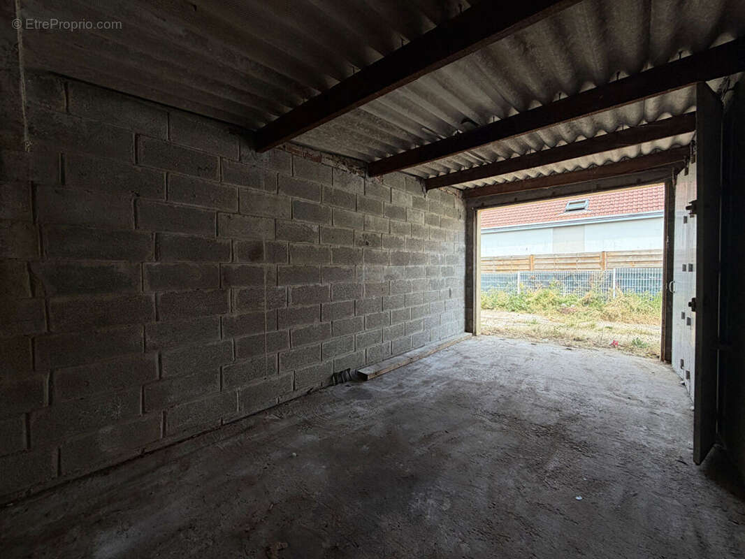 Garage/Box - Quartier de Bléville - photo 2