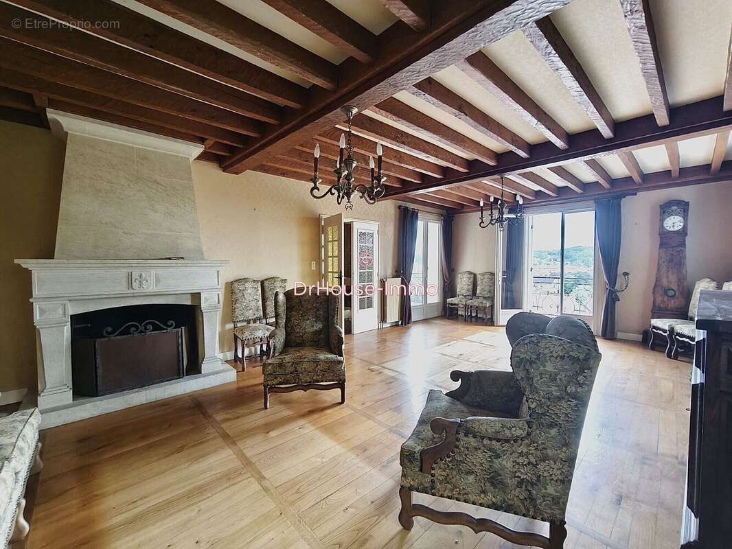 Maison 245 m² à Perigueux  - photo 4