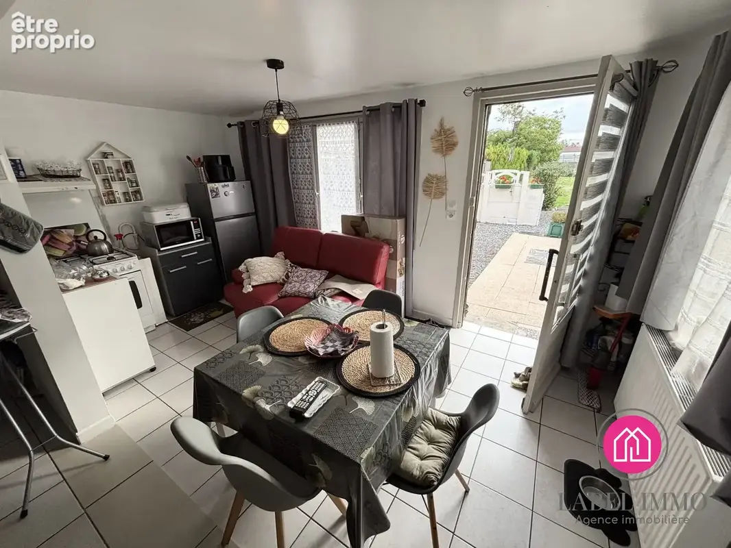 Maison 4 pièces 100 m² à vendre à Bruay-Sur-L'escaut (59860) - photo 2