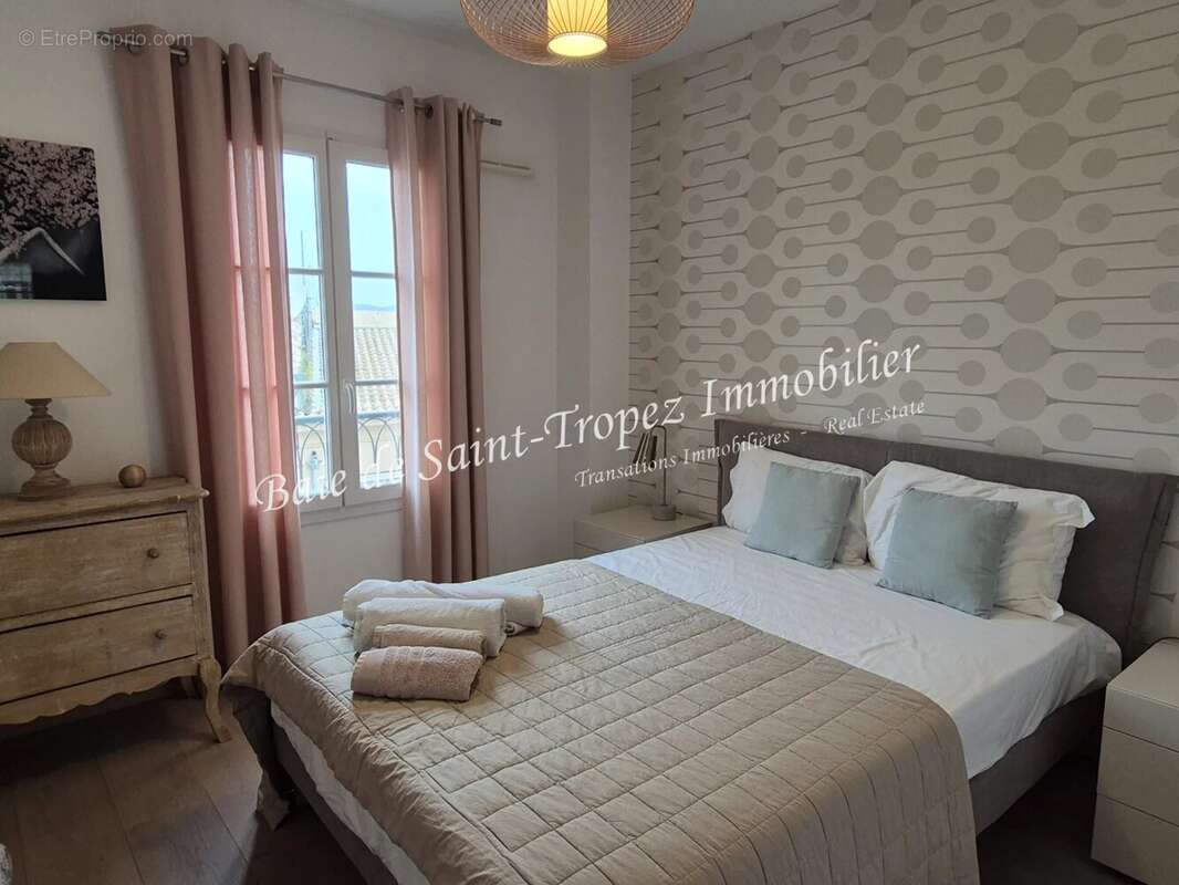 Appartement à SAINT-TROPEZ