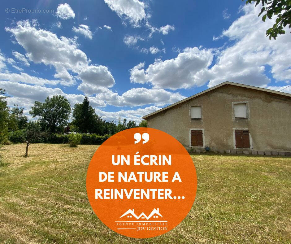 Maison à COUSANCES-LES-TRICONVILLE