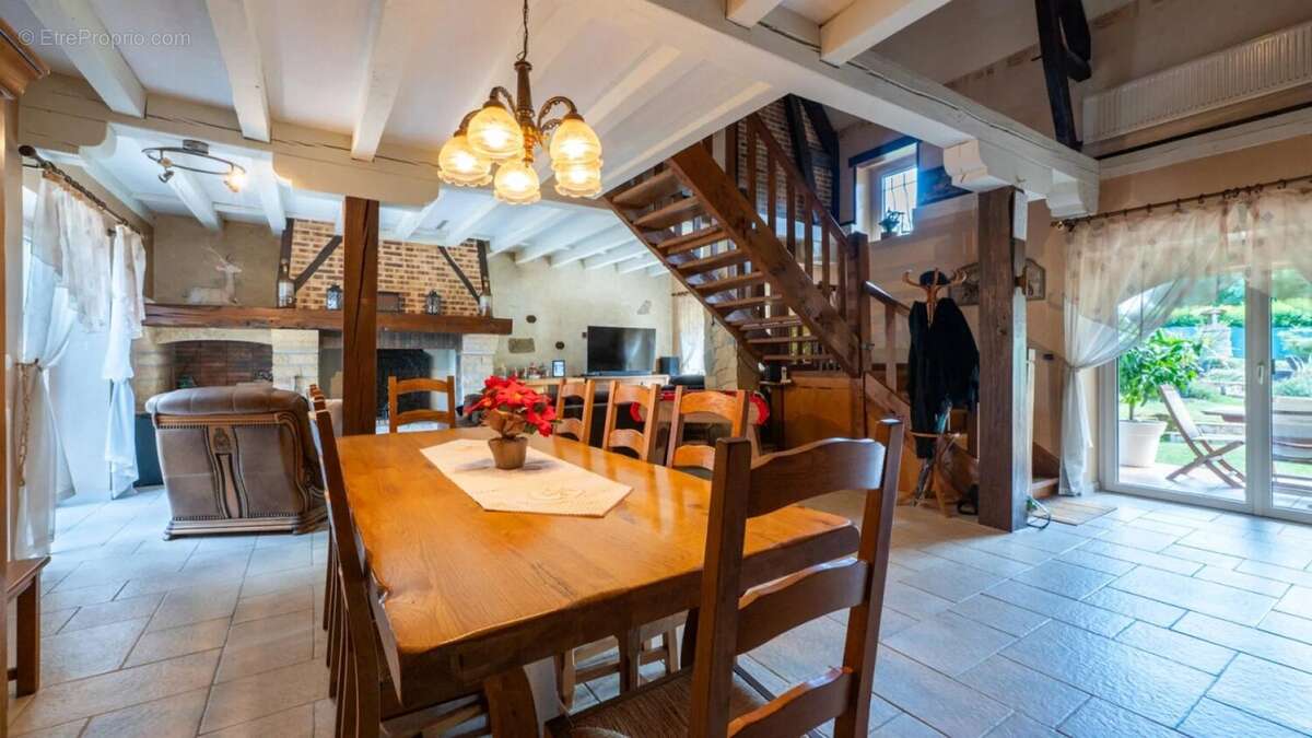 EXCLUSIVITE - Cadre de vie paisible pour cette belle et spacieus - photo 11