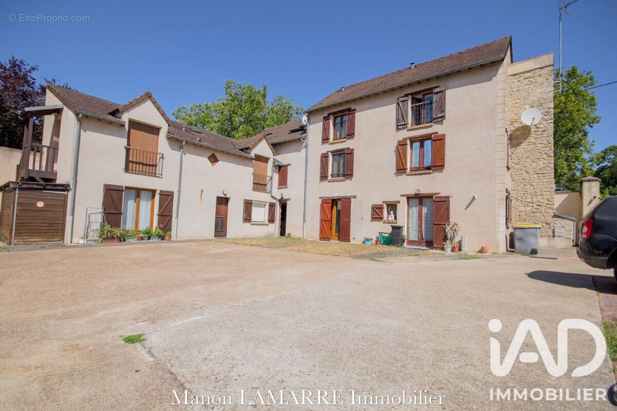 Photo 1 - Appartement à ISSOU