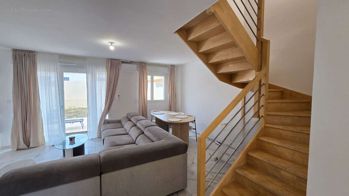 Maison à PORT-DE-BOUC