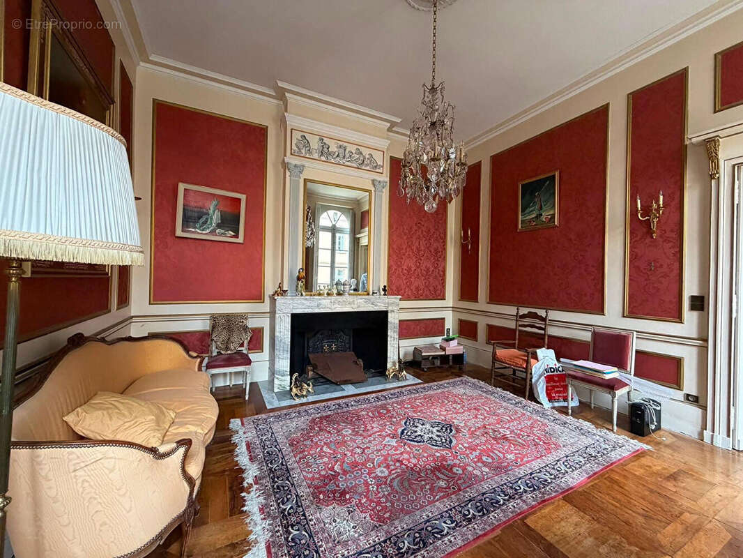 Maison bourgeoise de caractère  - quartier saint-etienne - photo 7