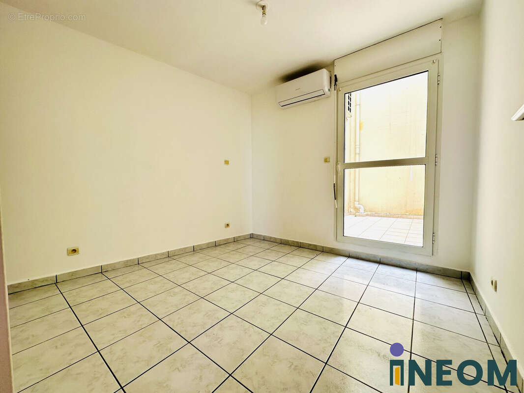 Appartement à SAINTE-SUZANNE