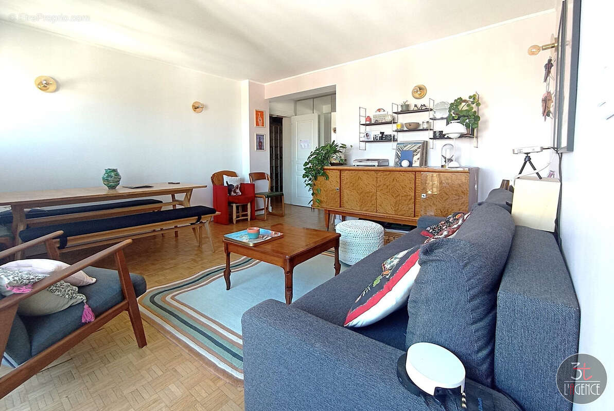 Appartement 87 m² à Montreuil  - photo 2