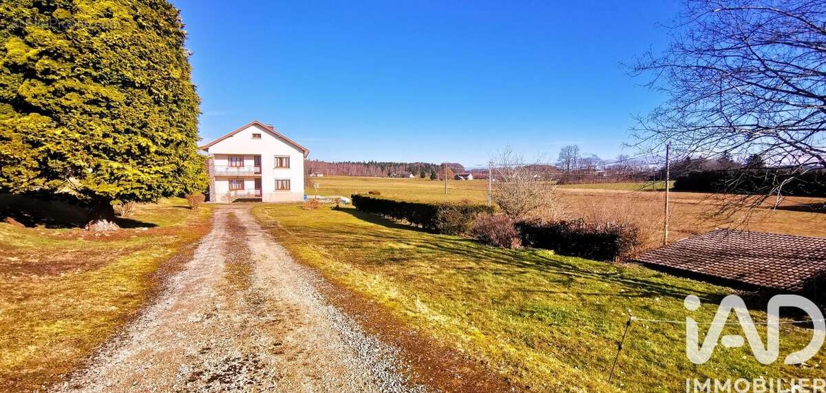Photo 2 - Maison à PLOMBIERES-LES-BAINS