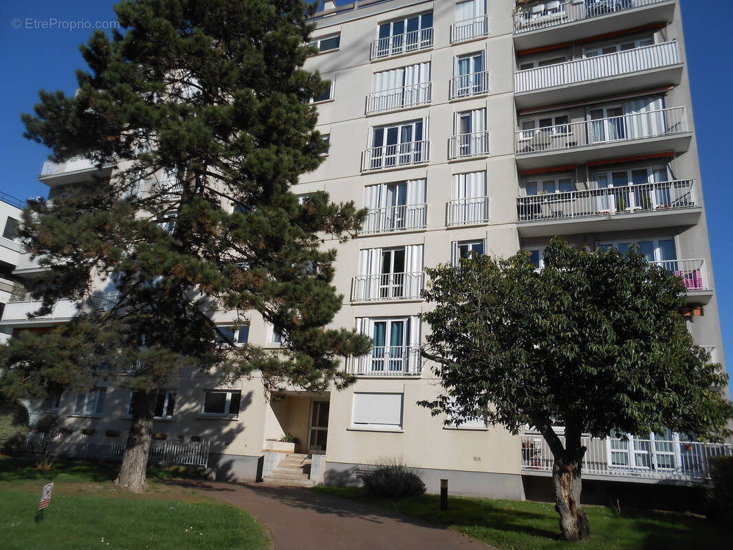 Appartement à SUCY-EN-BRIE