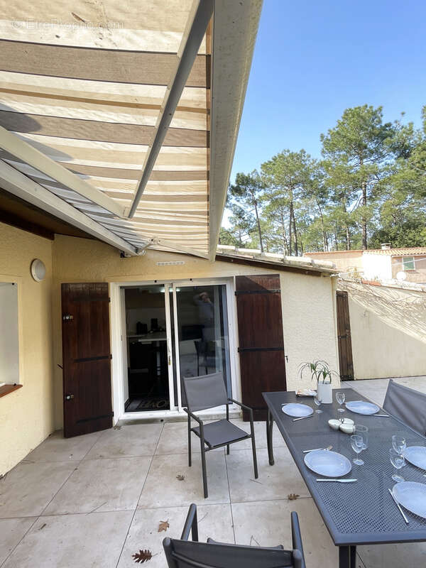 Maison à LACANAU