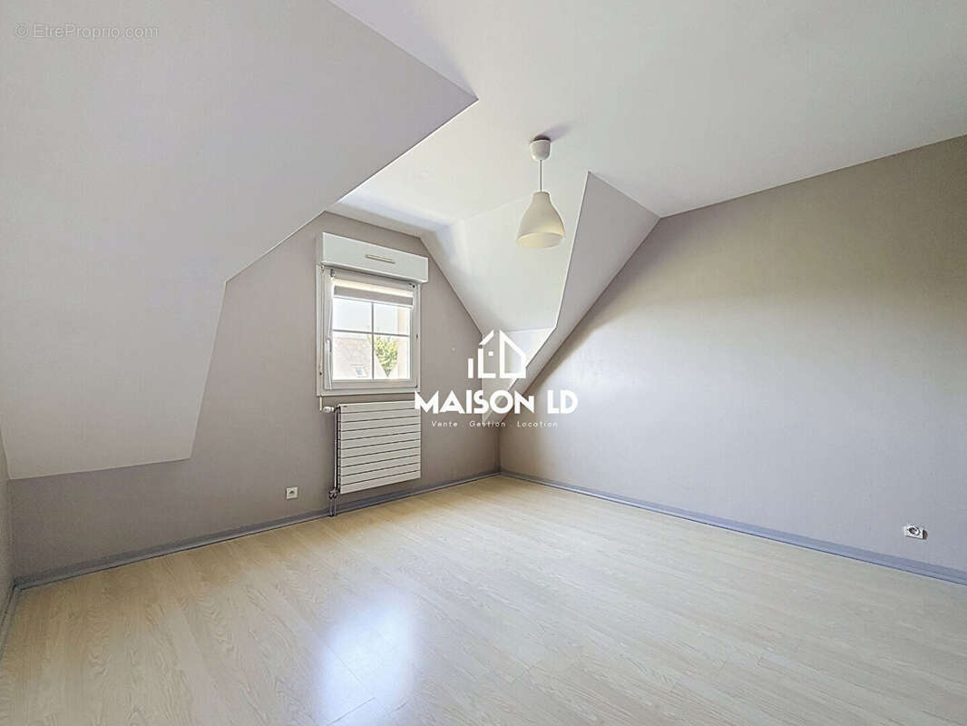 Maison Bretteville Sur Odon 5 pièce(s) 110 m2 - photo 8
