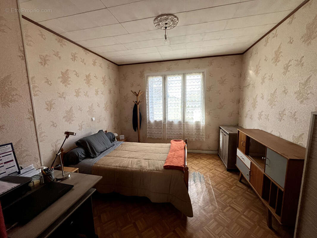 Maison à NEUILLY-LES-DIJON