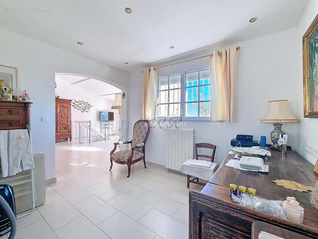 Photo 9 - Maison à SAINT-RAPHAEL