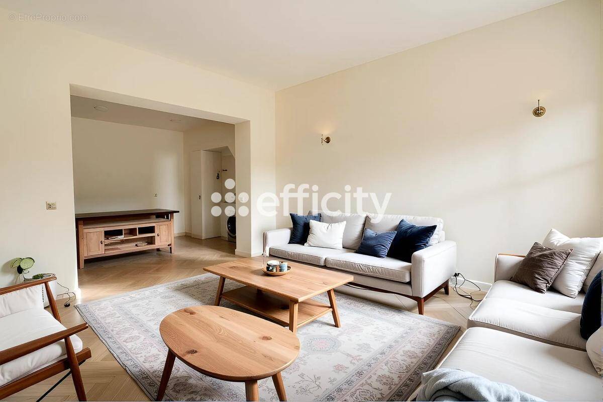 Appartement à DAMPMART