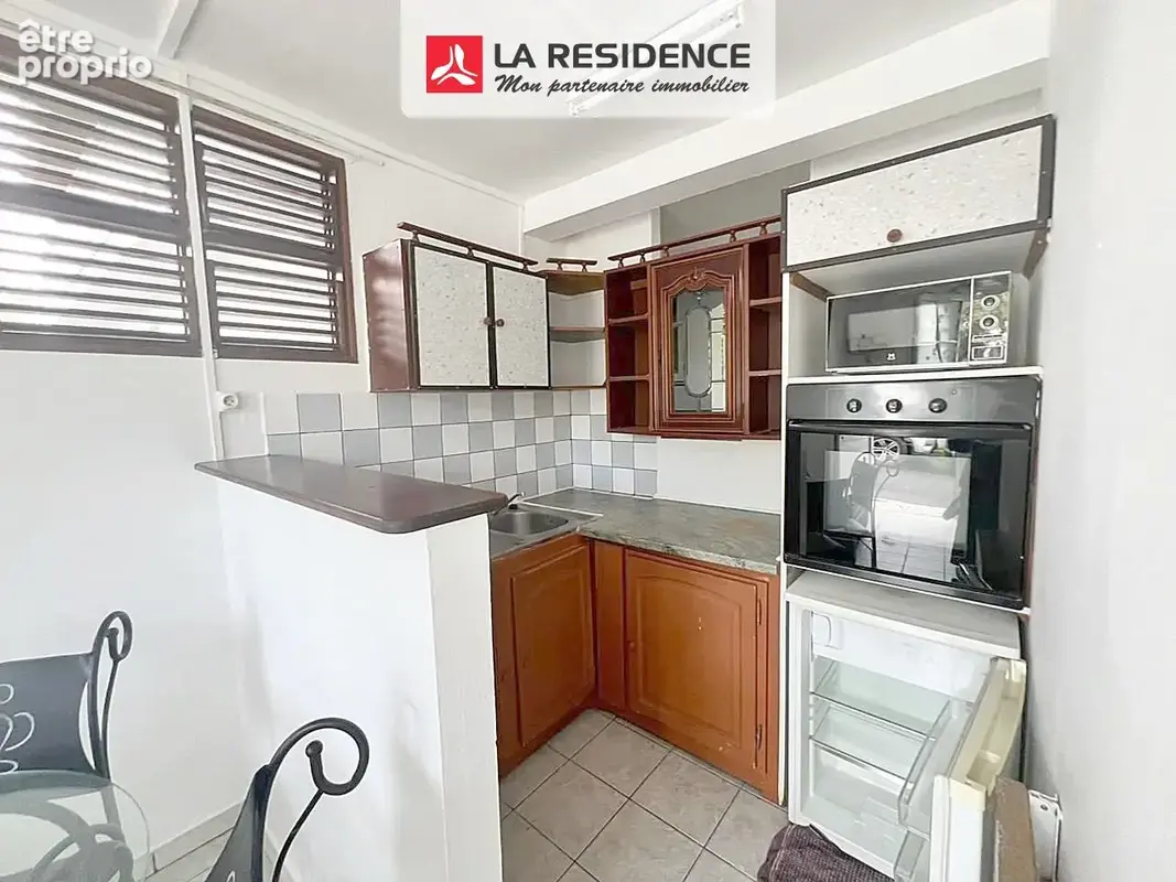 Appartement 1 pièce 22 m² à vendre à Fort-De-France (97200) - photo 2